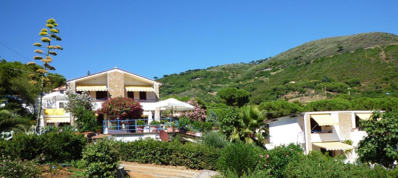 Residence Villa Morcone Capoliveri  Buitenkant foto