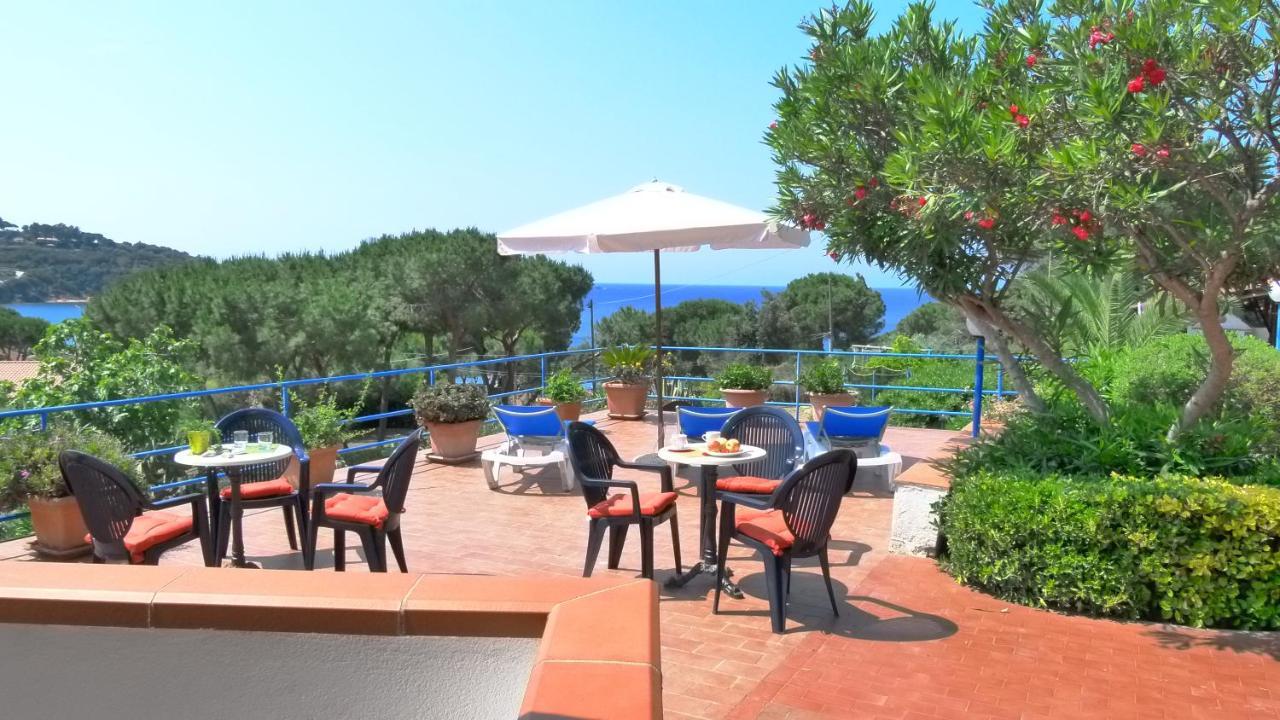 Residence Villa Morcone Capoliveri  Buitenkant foto