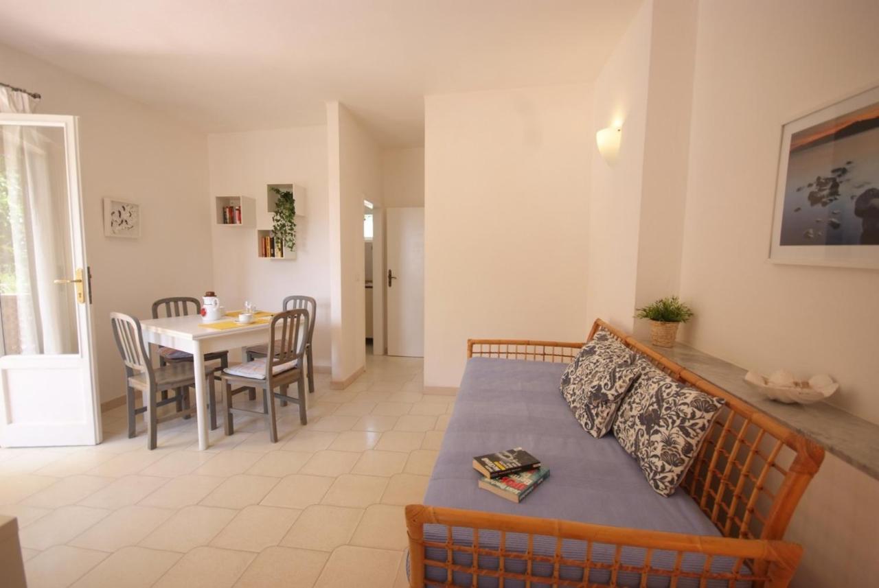 Residence Villa Morcone Capoliveri  Buitenkant foto